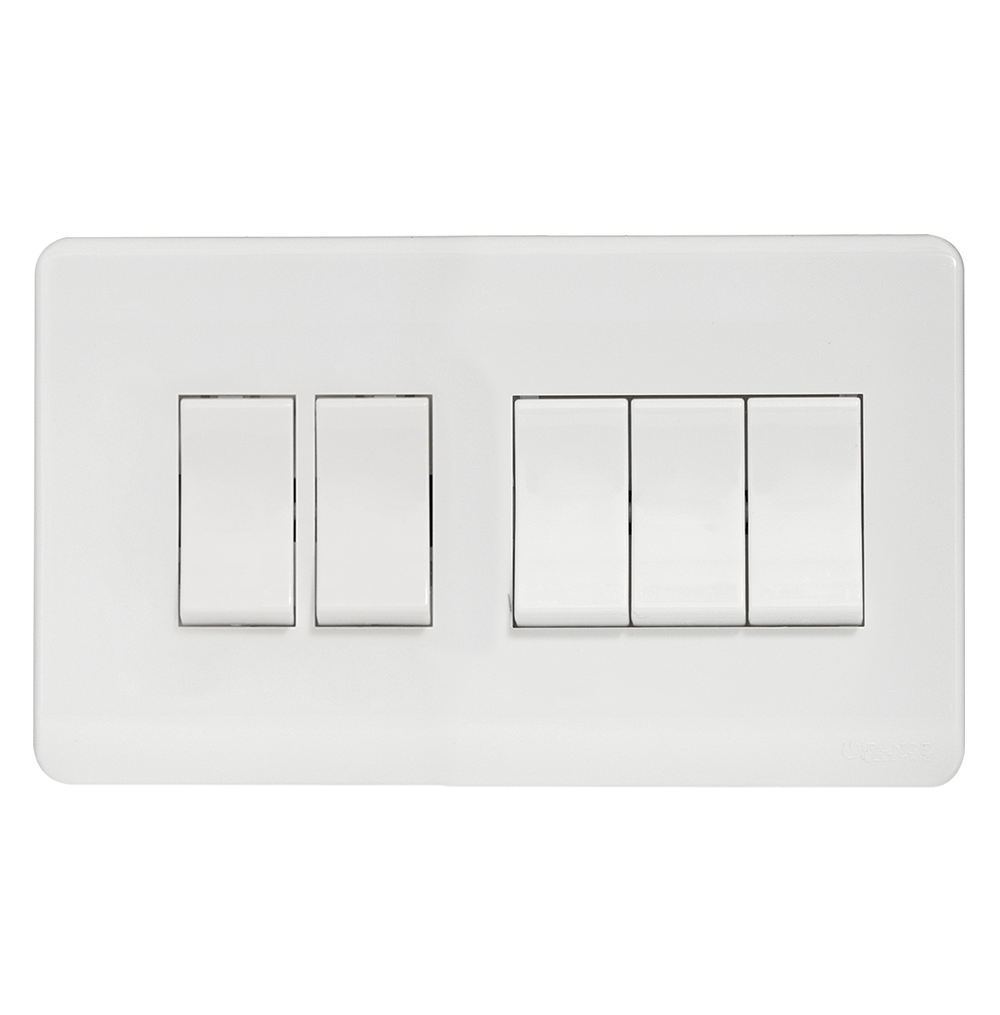 SCINTILLA 16Amp. 5Gang 1Way Switch White with White Surround