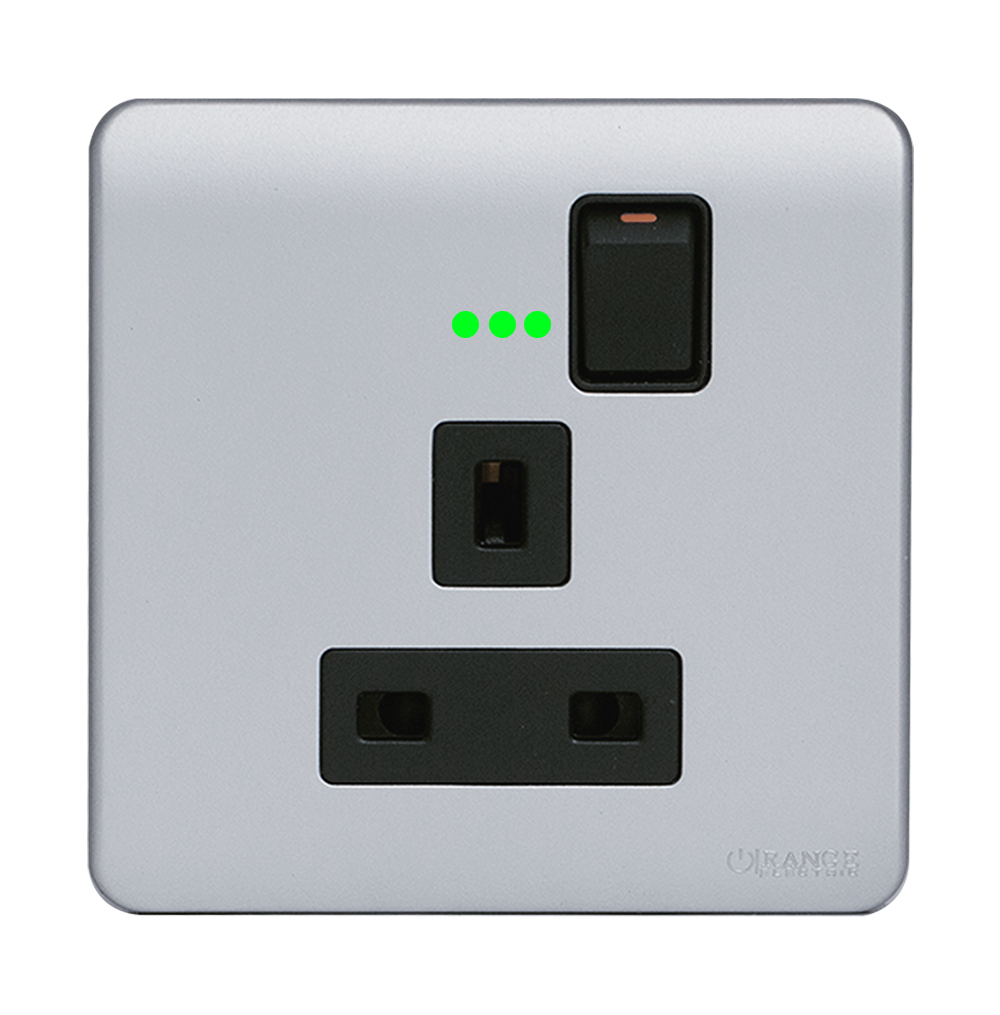 SCINTILLA 13Amp. Single Switched Socket Outlet with Indicator B/Matte with S/Matte Surround