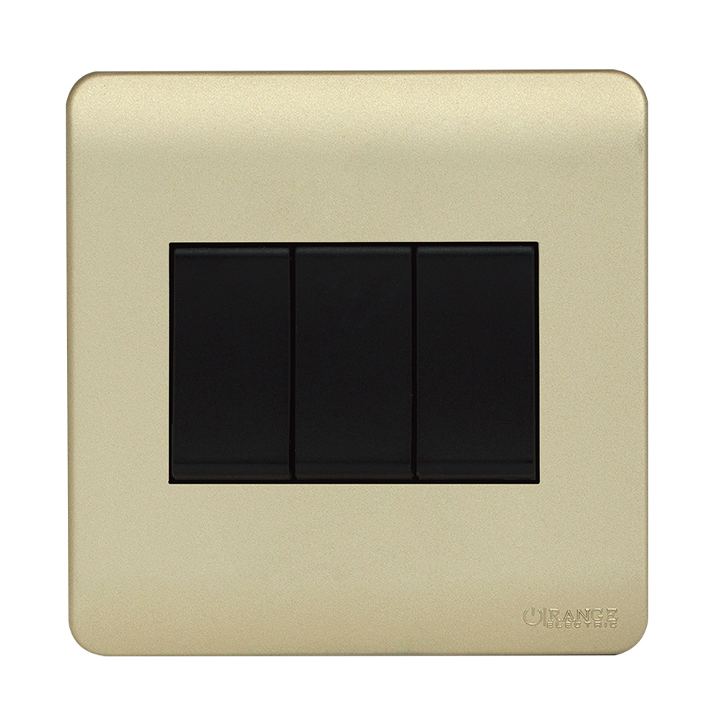 SCINTILLA 16Amp. 3Gang 1Way Switch B/Matte with Gld/Matte Surround