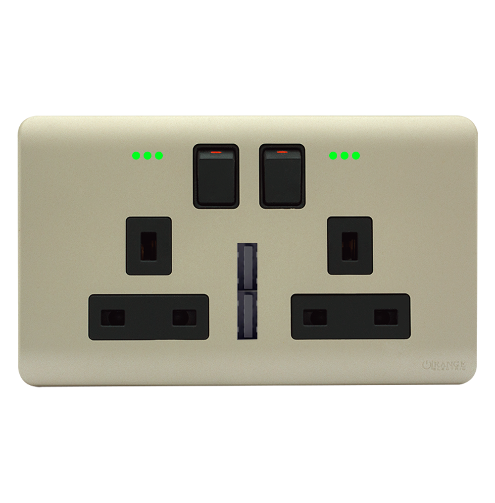 SCINTILLA 13Amp. Twin Switched Socket Outlet with Indicator + 4.2Amp. Type-A USB B/Matte with Gld/Matte Surround