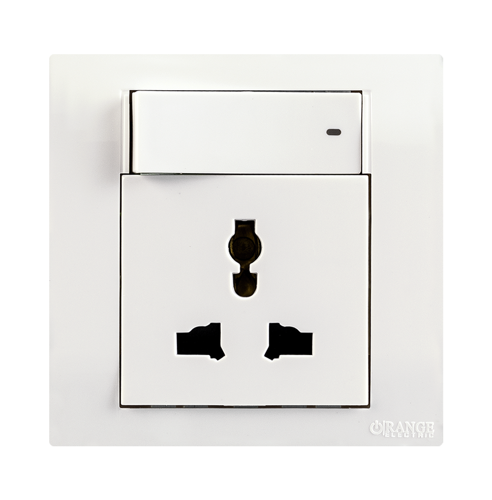 AKOYA 13Amp. Multi Socket Outlet with Mini Switch White with White Surround