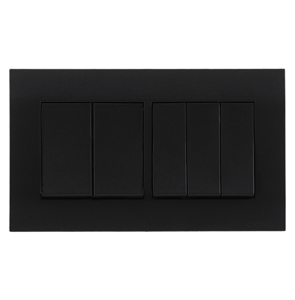 AKOYA 16Amp. 5Gang 2Way Switch B/Matte with B/Matte Surround