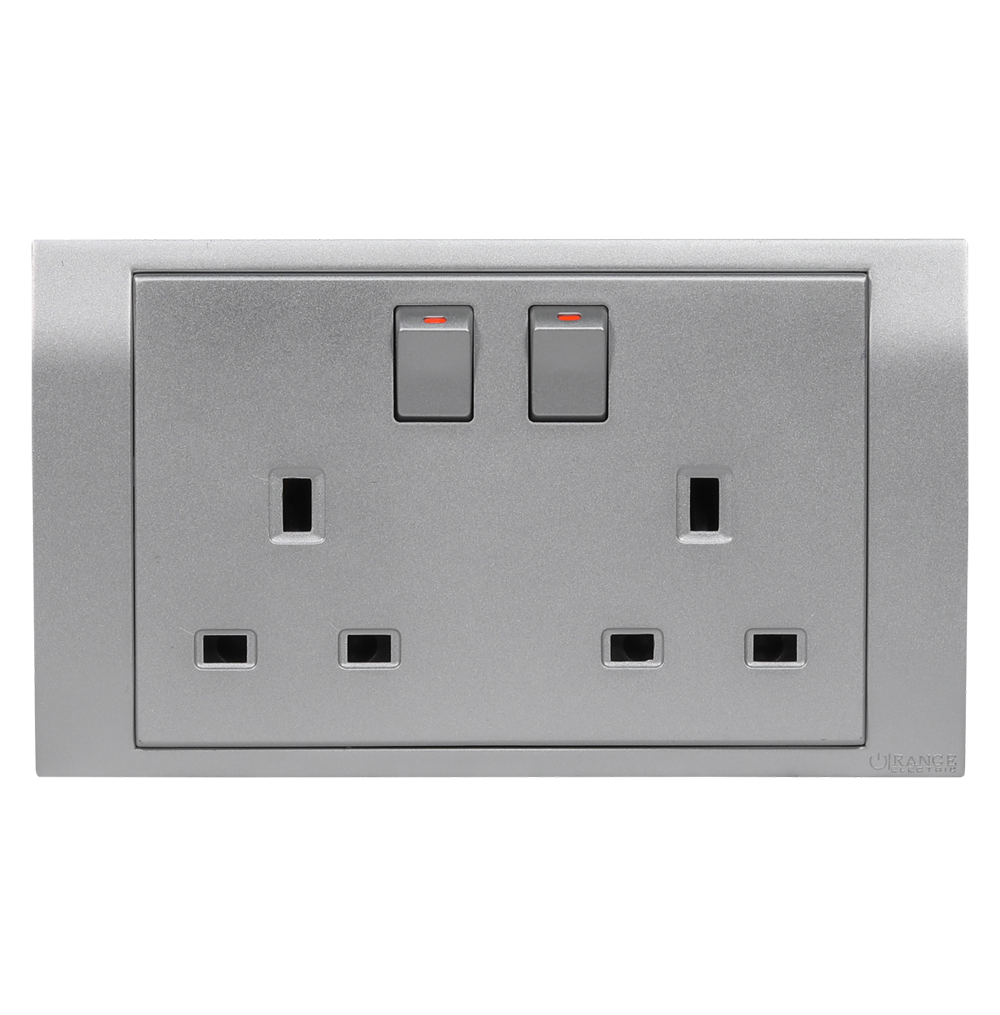 AKOYA 13Amp. Twin Switched Socket Outlet S/Matte with S/Matte Surround