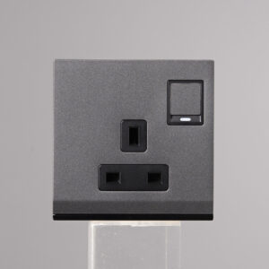 Switched socket with Indicator-Gun Metallic