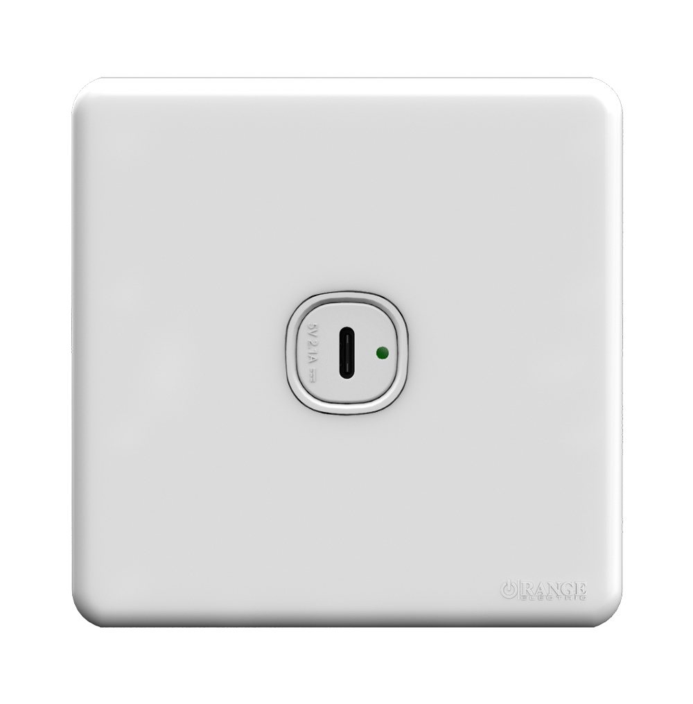 ENIGMA 2.1Amp. 1Gang Type-C USB Charger Outlet Classic White (British Standard)