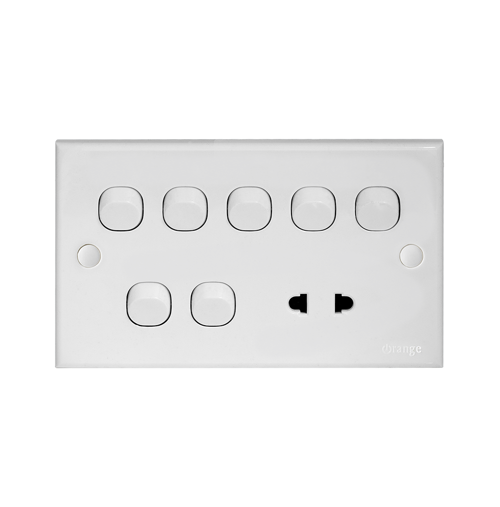 CASABLANCA 7Gang +2 Pin Socket Outlet White