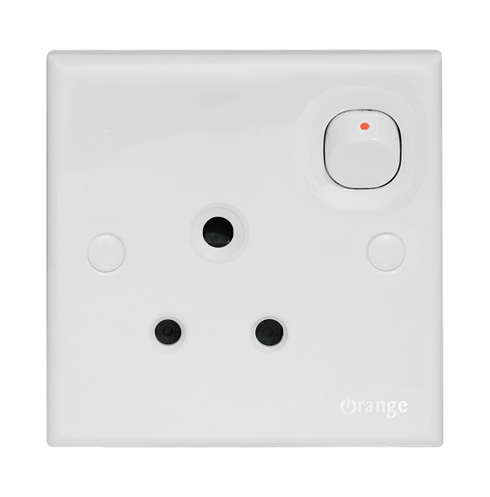 CASABLANCA 5Amp. Single Switched Socket Outlet White