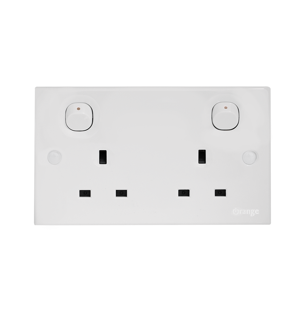 CASABLANCA 13Amp. Twin Switched Socket Outlet White