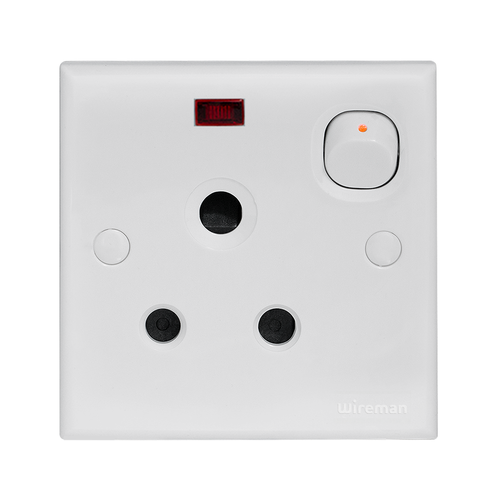 CLASSIC 15Amp. Switched Socket Outlet with Neon
